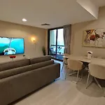 Modern, Spacious, Luxe 5Br Plus Maid Condo In Jbr, Near Jbr Beach, Marina View, By La Buena Vida Holiday Homes