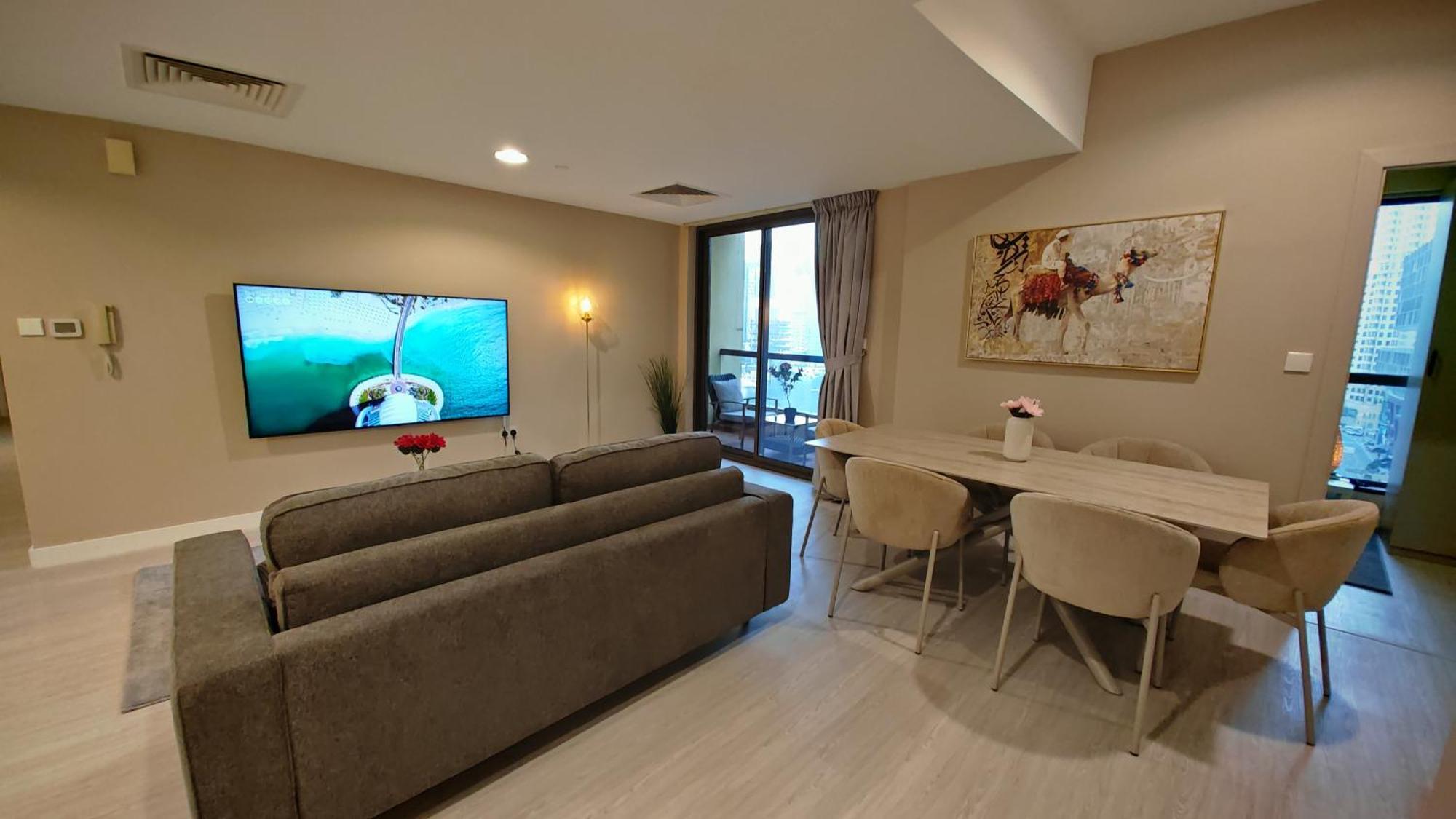 Modern, Spacious, Luxe 5Br Plus Maid Condo In Jbr, Near Jbr Beach, Marina View, By La Buena Vida Holiday Homes Apartment Dubai