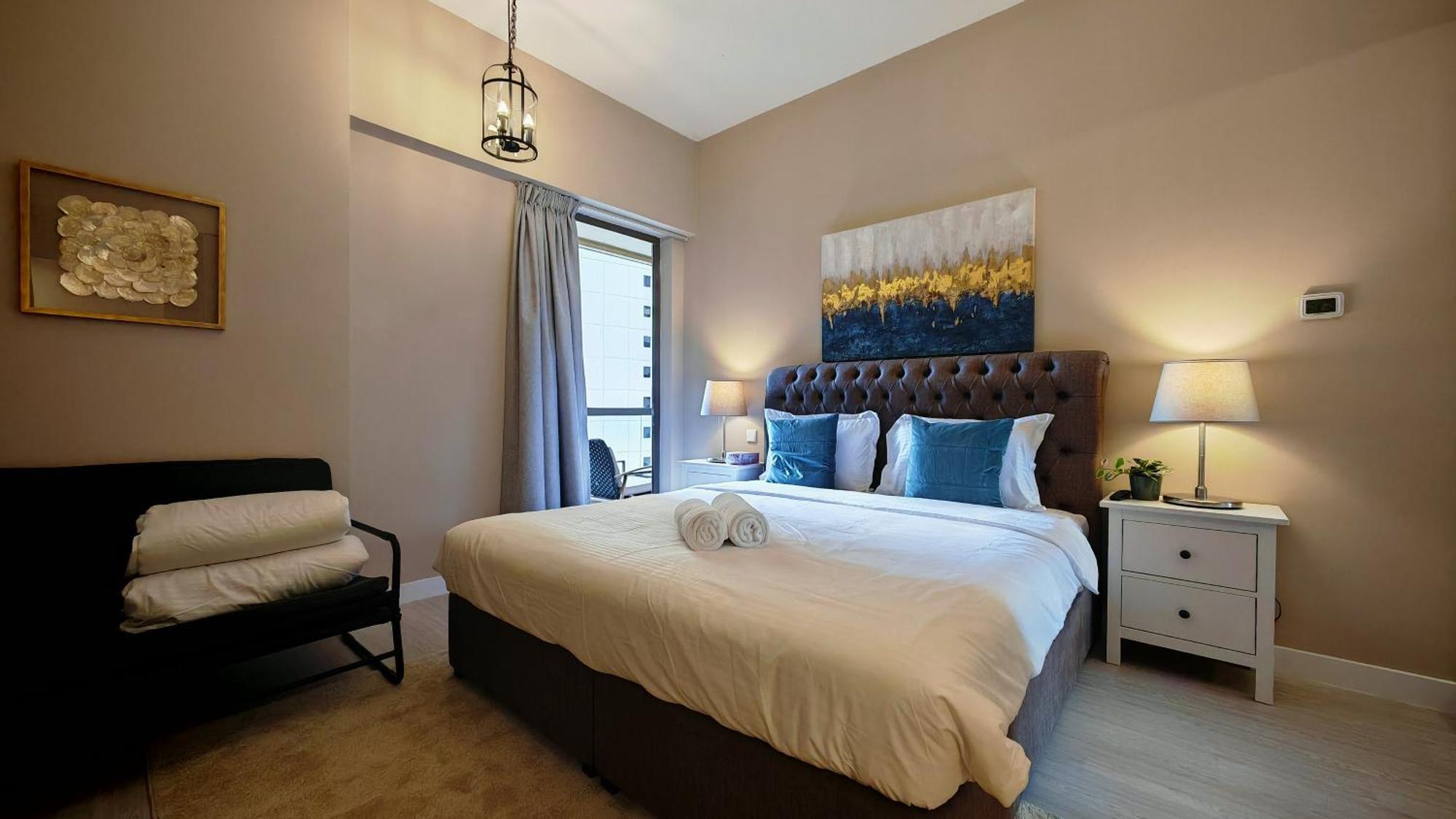 Modern, Spacious, Luxe 5Br Plus Maid Condo In Jbr, Near Jbr Beach, Marina View, By La Buena Vida Holiday Homes Apartment Dubai