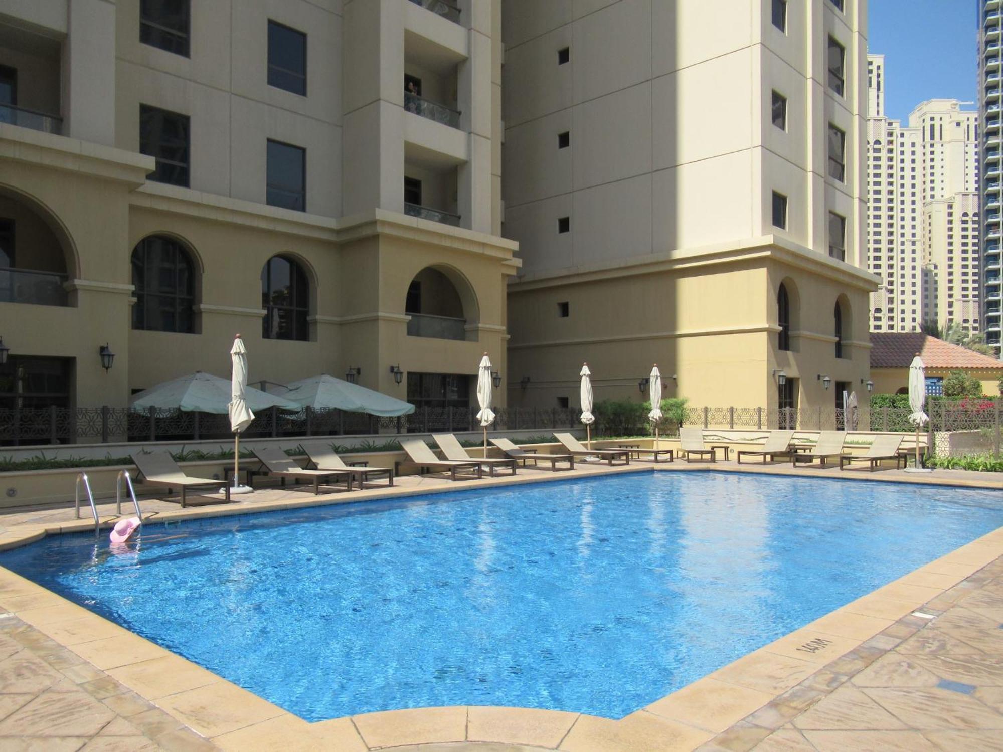 Apartment Modern, Spacious, Luxe 5Br Plus Maid Condo In Jbr, Near Jbr Beach, Marina View, By La Buena Vida Holiday Homes Dubai