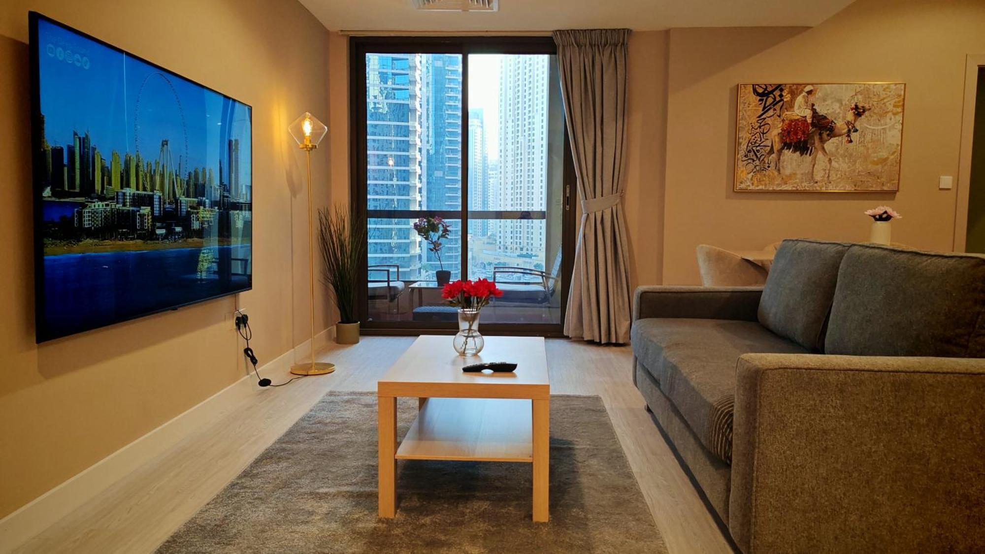 Modern, Spacious, Luxe 5Br Plus Maid Condo In Jbr, Near Jbr Beach, Marina View, By La Buena Vida Holiday Homes * Dubai