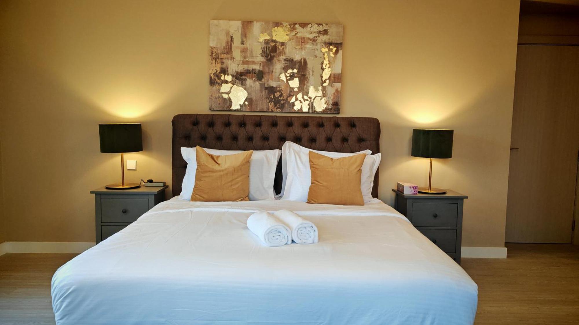 Modern, Spacious, Luxe 5Br Plus Maid Condo In Jbr, Near Jbr Beach, Marina View, By La Buena Vida Holiday Homes Apartment *